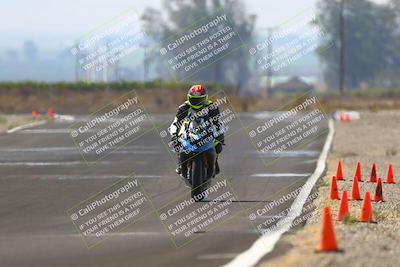 media/Sep-20-2025-TrackDaz (Sat) [[27f0cde673]]/C Group/240pm (Turn 9)/